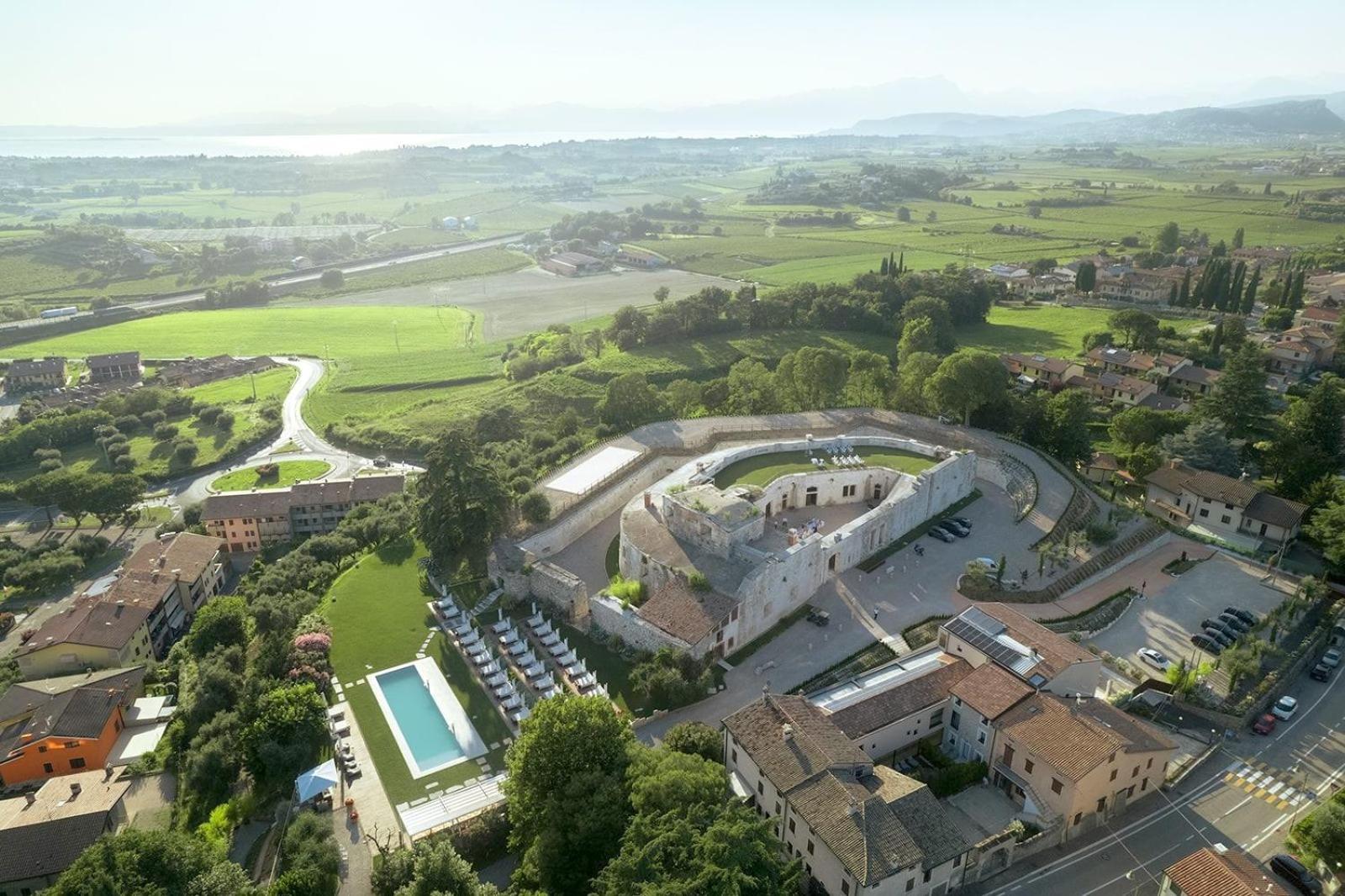 Relais Forte Benedek Wine & Spa - Adults Only Pastrengo Zewnętrze zdjęcie